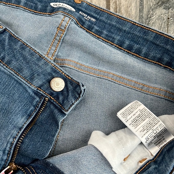 Old Navy super skinny ankle jeans, size 10 short - Picture 5 of 6